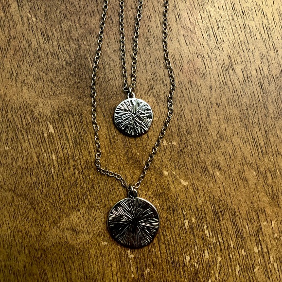 Vestique Reversible Layered Coin Necklace - Gold - Picture 5 of 5